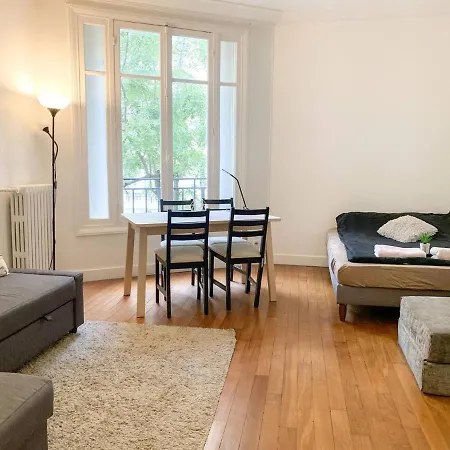 De Charme Tour Eiffel Paris