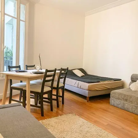 Appartamento De Charme Tour Eiffel Parigi